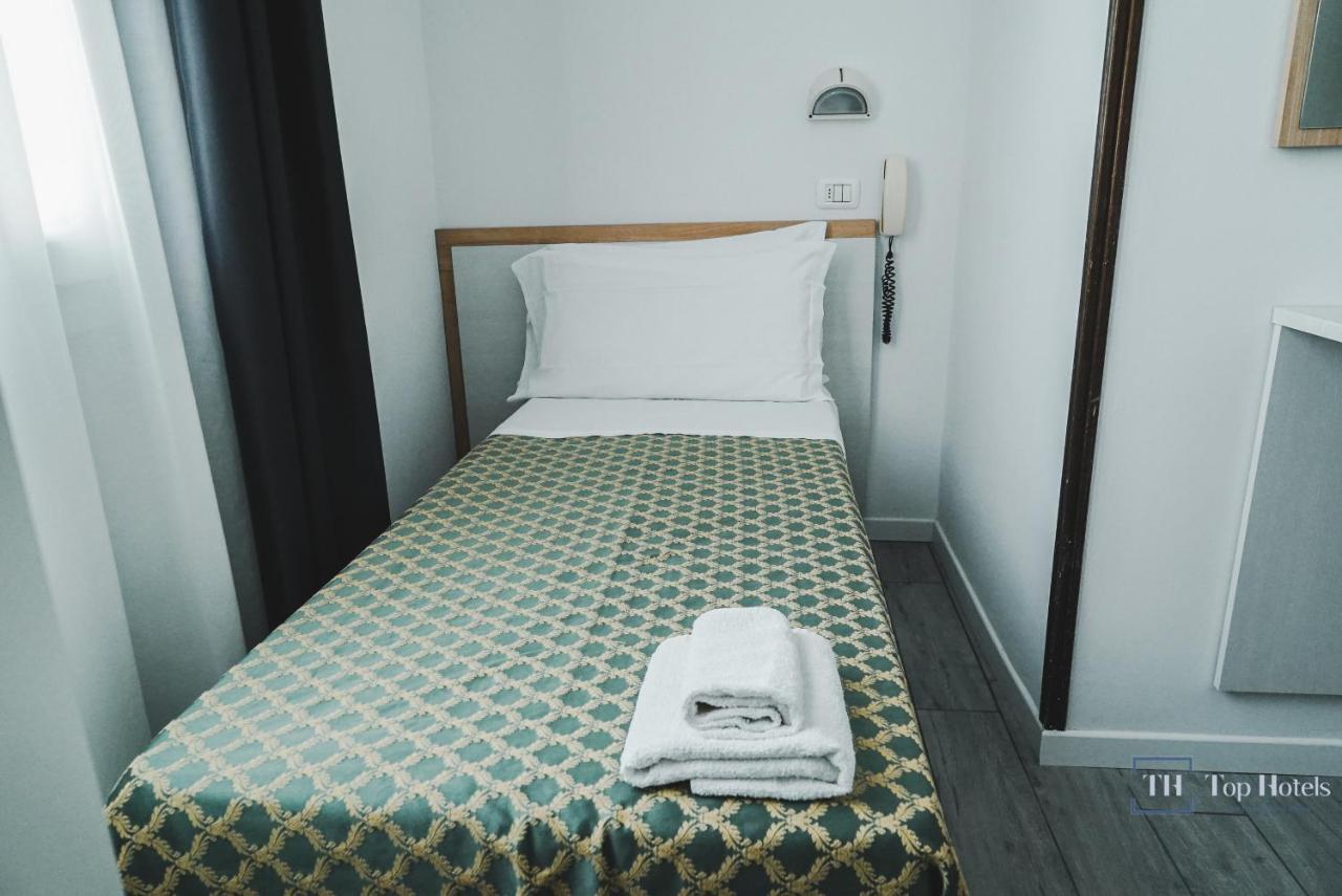 Nautic Beach Hotel 리미니 외부 사진