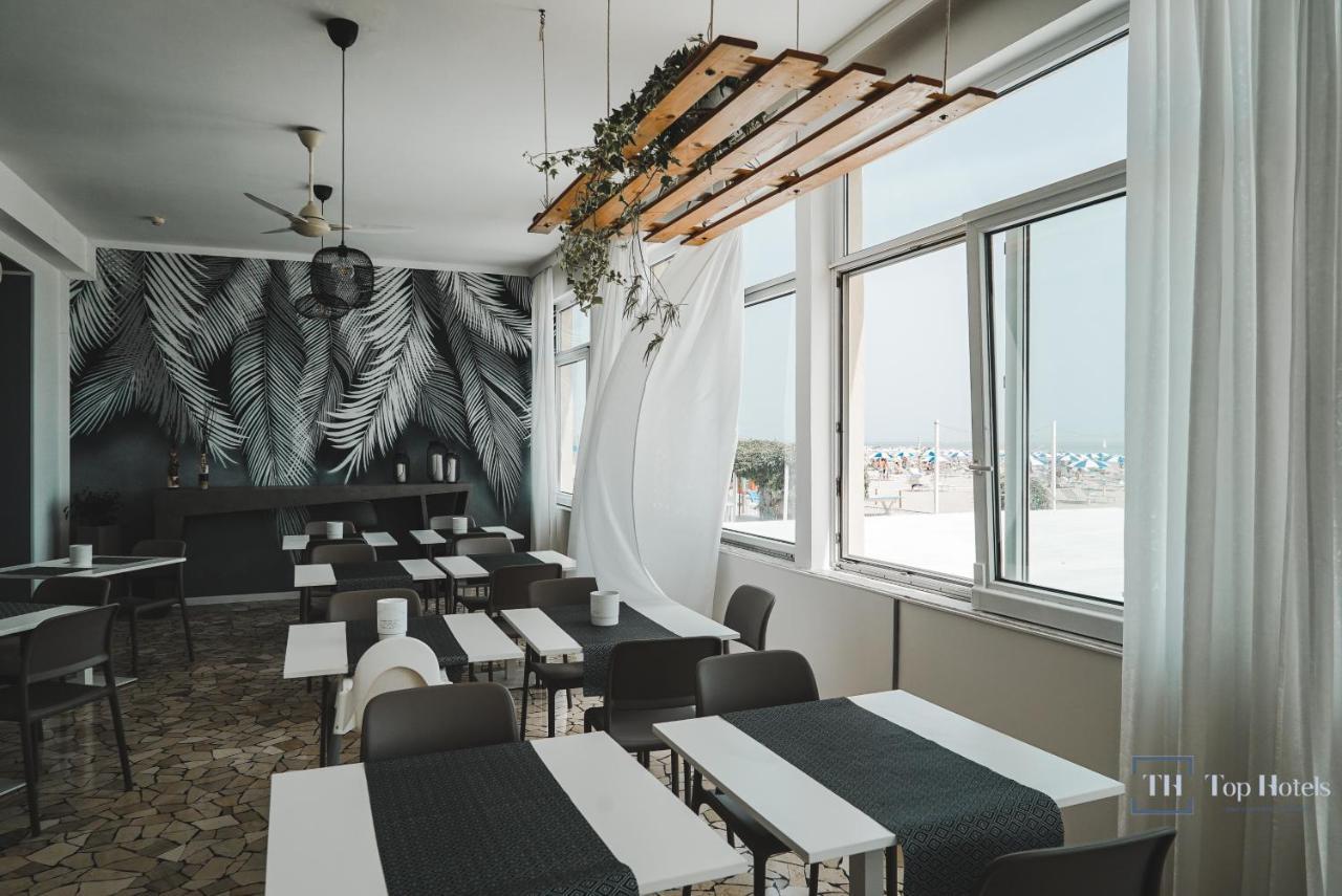 Nautic Beach Hotel 리미니 외부 사진